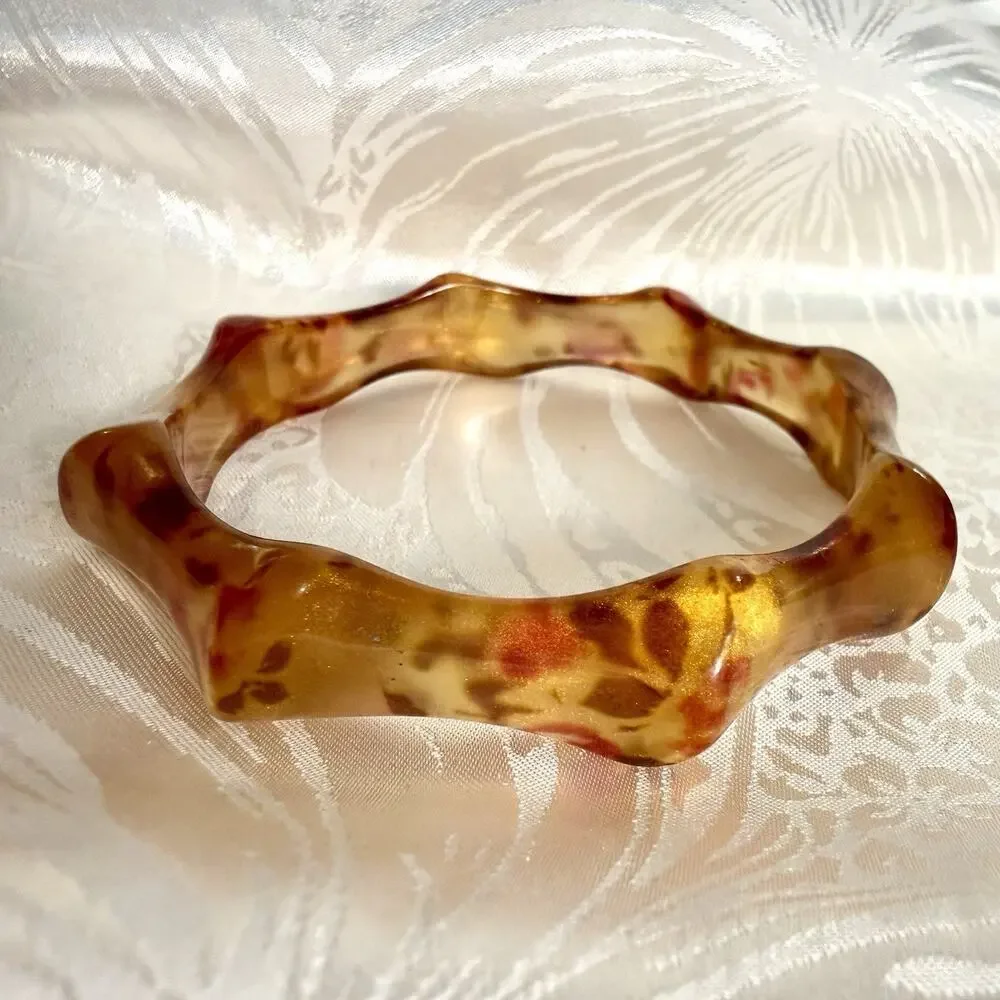 Vintage product lucite
